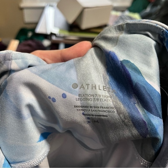 Athleta Elation 7/8 Tight Leggings Blue Abstract Print Medium A2 - Picture 5 of 6